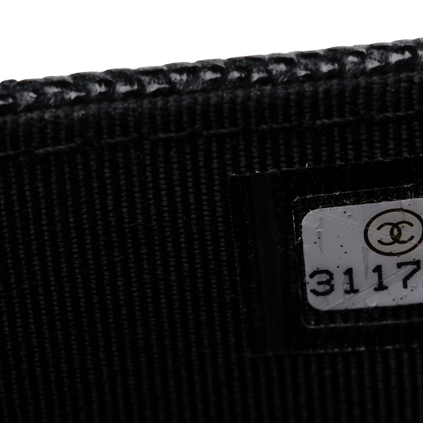 Caviar Quilted Medium Gusset Flap Wallet Black