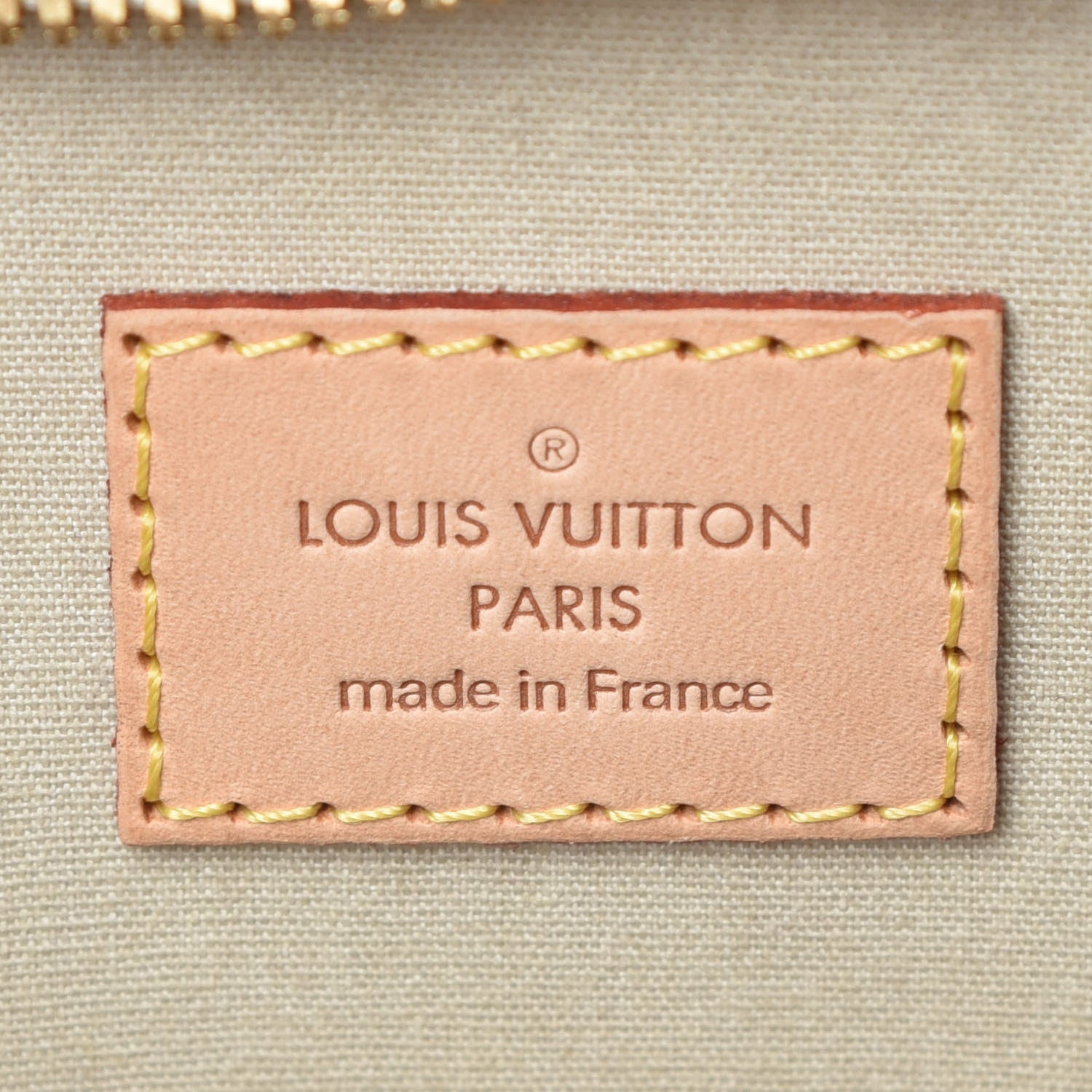 Louis Vuitton Vernis Alma PM Blanc Corail 6 of 9