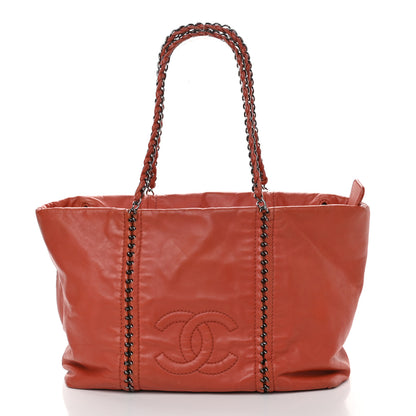 Chanel Smooth Calfskin Luxe Ligne Tote Orange 3 of 10