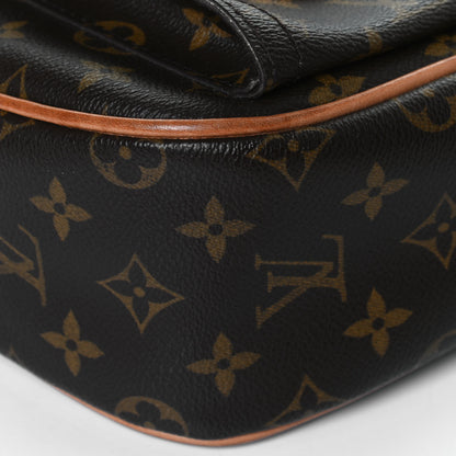 Louis Vuitton Monogram Hudson GM 12 of 15
