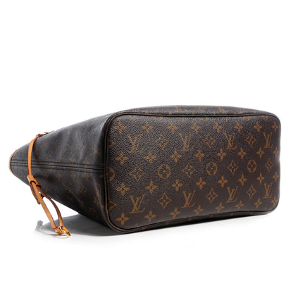 Louis Vuitton Monogram Neverfull MM 4 of 7