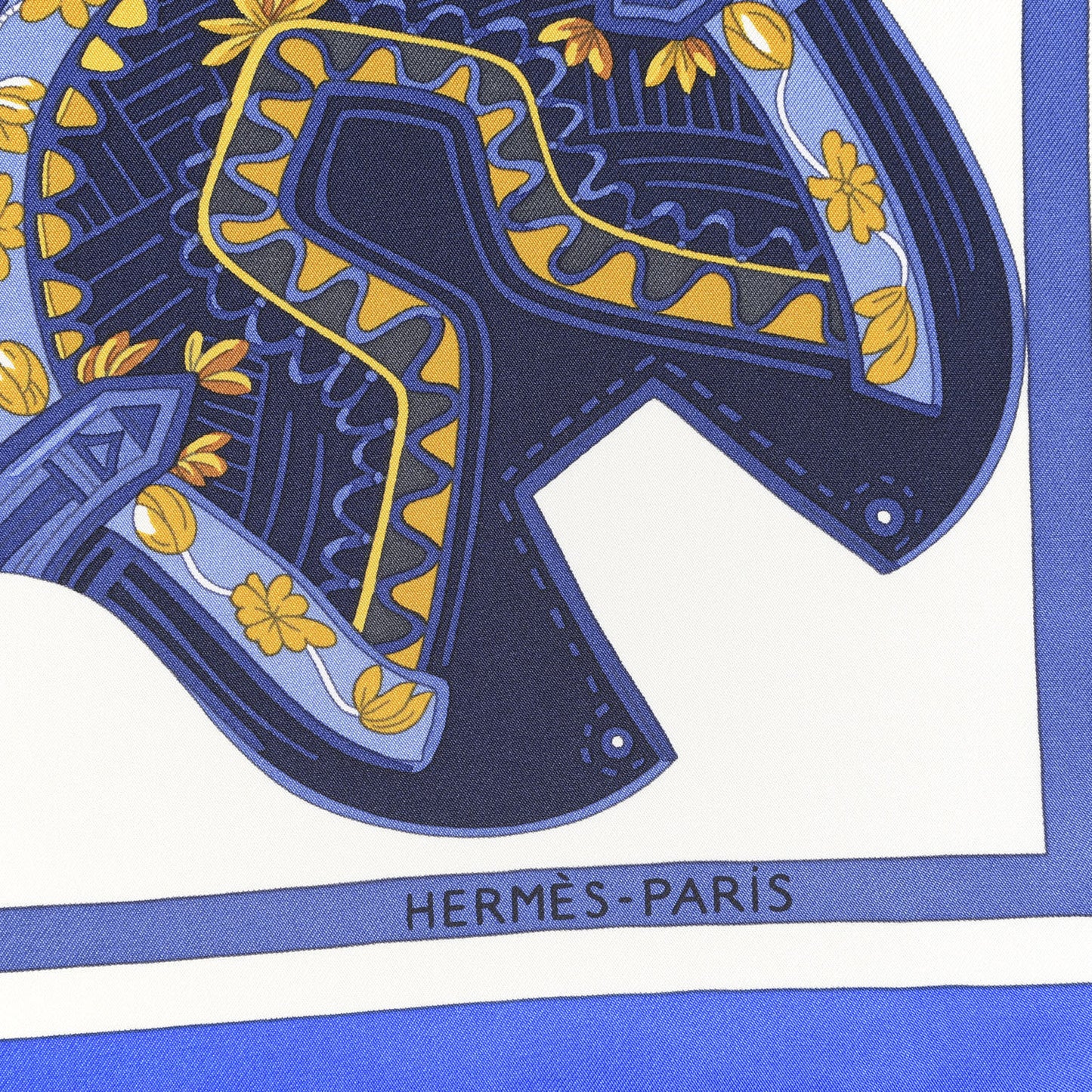 Silk Tapis De Selle Scarf 90 Vanille Bleu Royal Gold