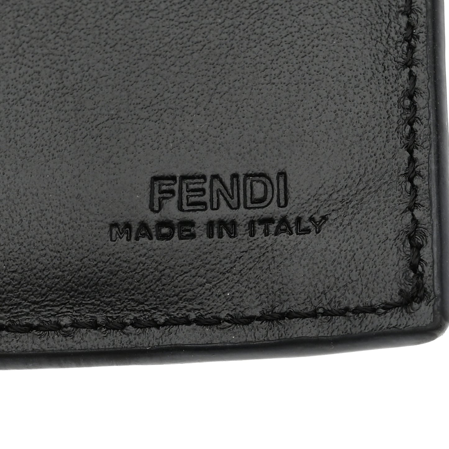 Vitello Cruise F is Fendi Compact Bi-Fold Wallet Black