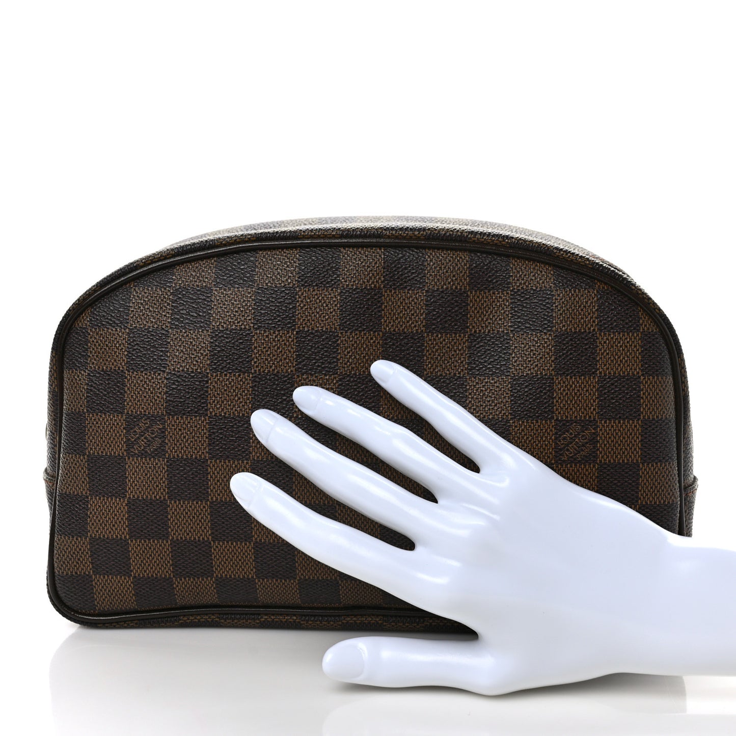 Damier Ebene Toiletry Bag 25