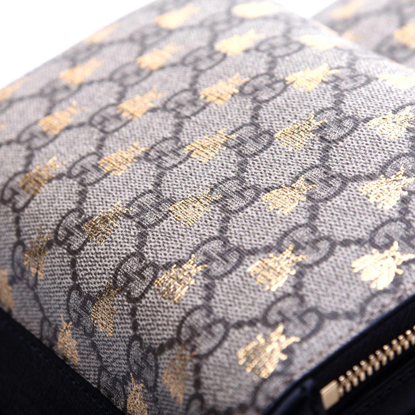 GG Supreme Monogram Bees Print Small Day Backpack Beige Oro Black