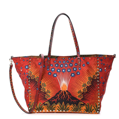 Valentino Garavani Canvas Enchanted Wonderland Medium Rockstud Reversible Tote Rosso 6 of 16