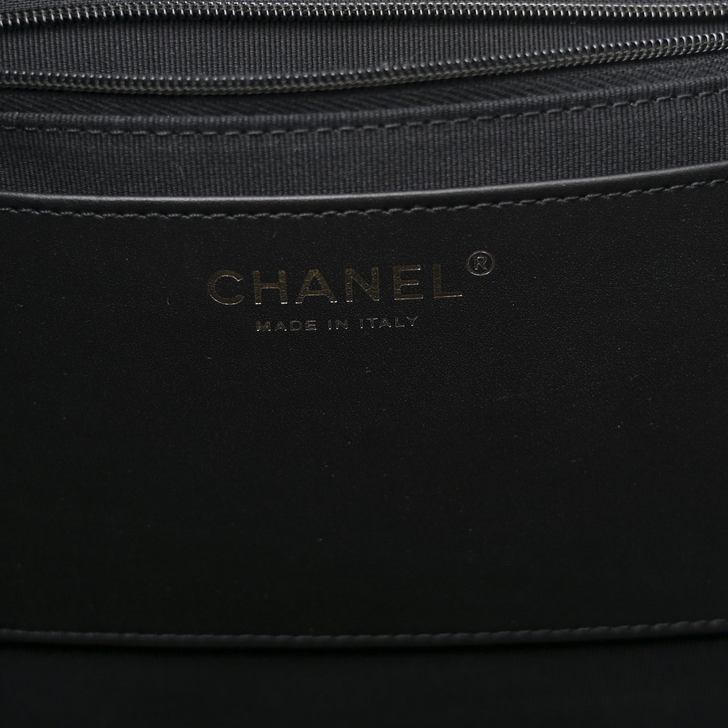 Caviar Stitched Pocket CC Large Tote White Black