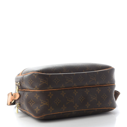 Louis Vuitton Monogram Reporter PM 4 of 9