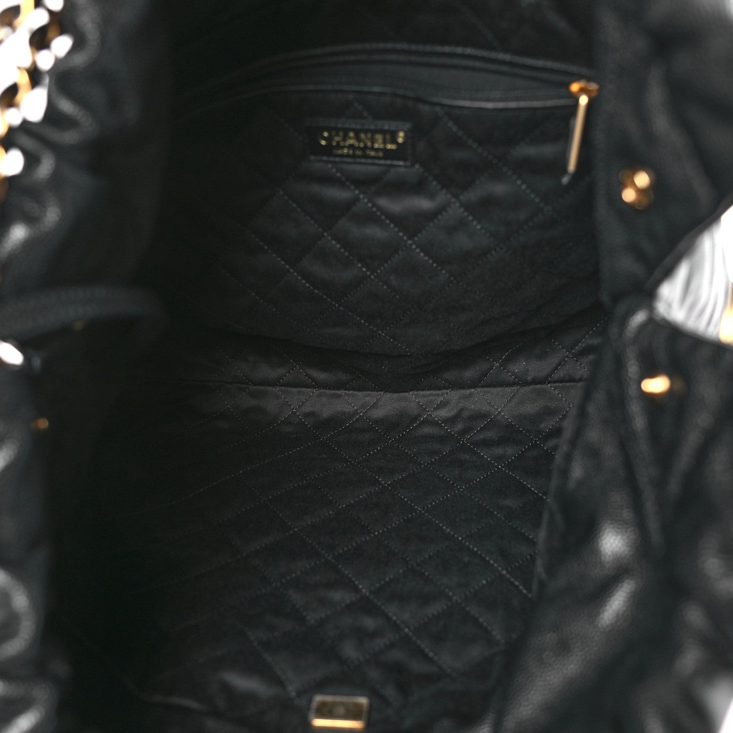 Chanel Shiny Caviar Quilted Monochrome 22 Black 6 of 10