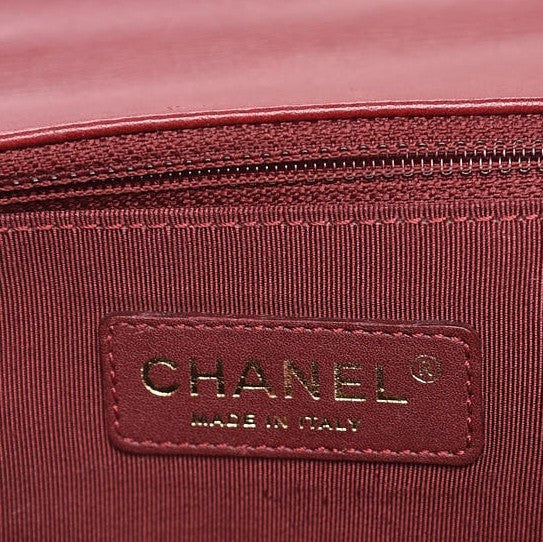 Lambskin Quilted New Medium Boy Flap Red
