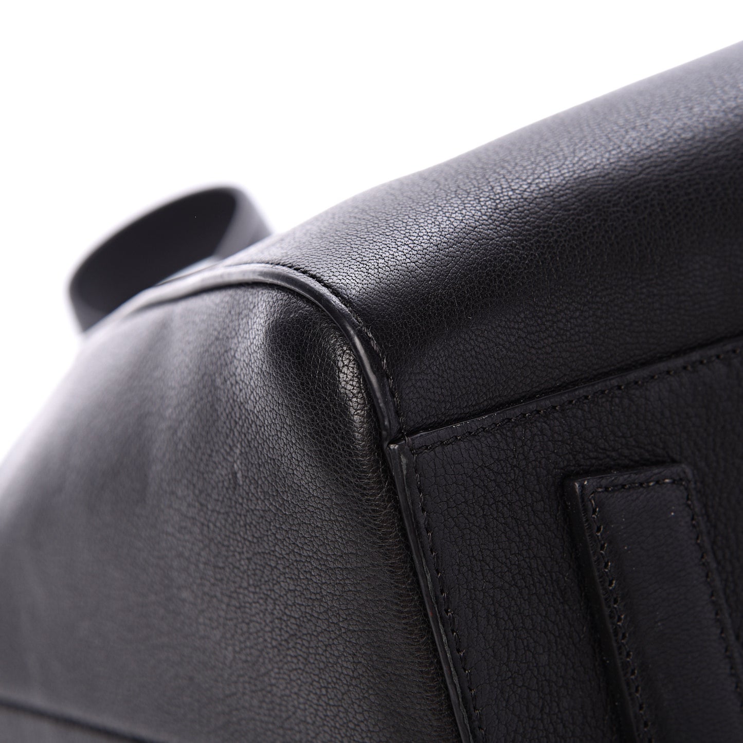 Sugar Goatskin Medium Antigona Black