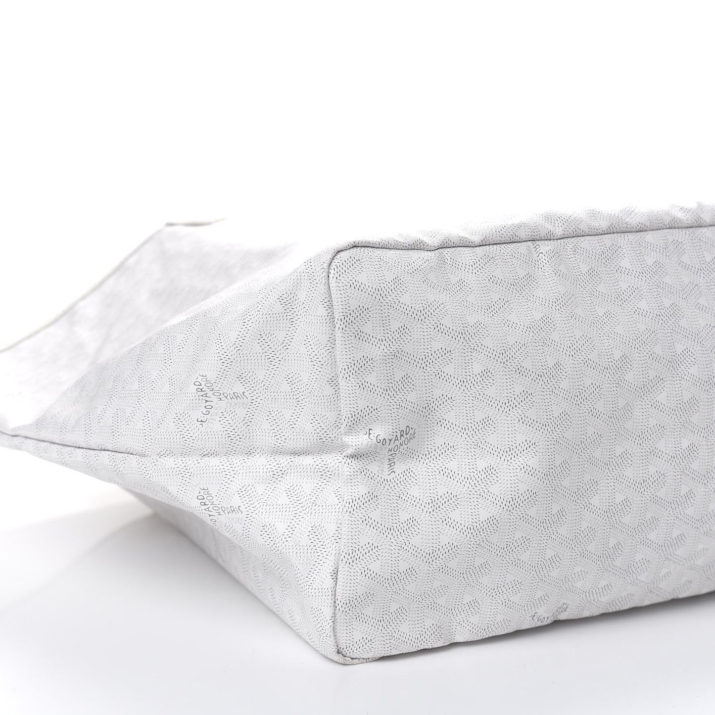 Goyardine Saint Louis GM White
