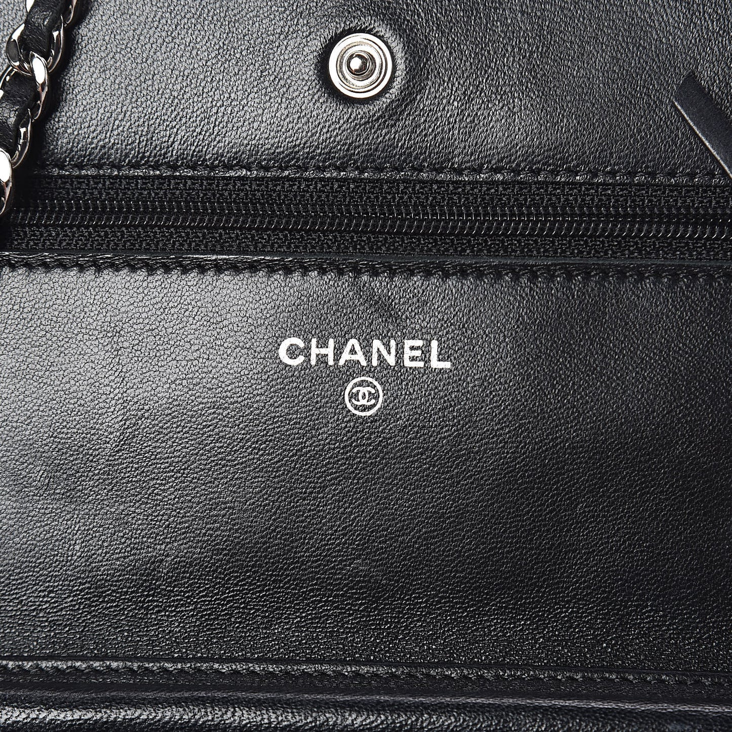 Lambskin Quilted Wallet On Chain WOC Black