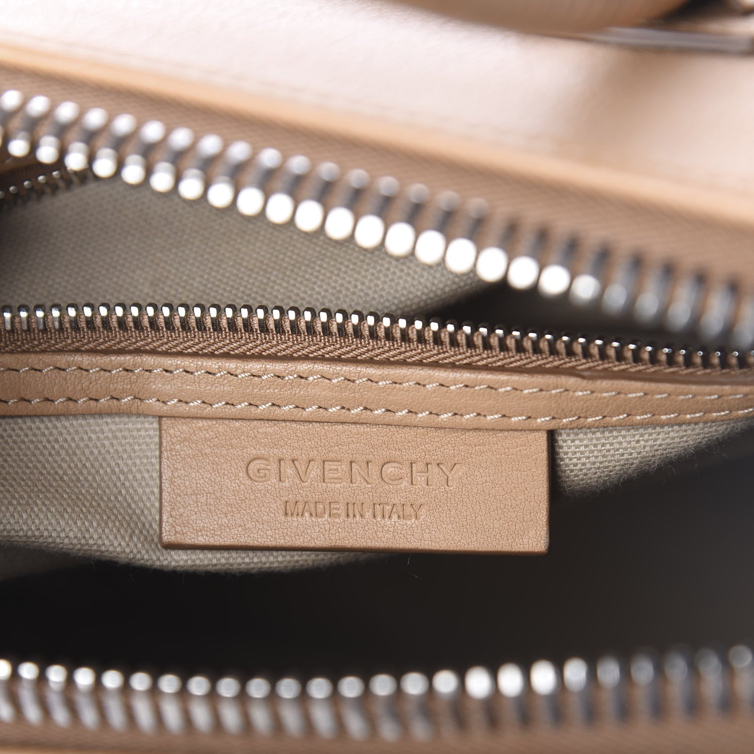 Givenchy Sugar Goatskin Braided Small Antigona Medium Beige 8 of 11