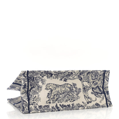 Christian Dior Canvas Embroidered Large Dioriviera Toile De Jouy Book Tote Blue 4 of 13