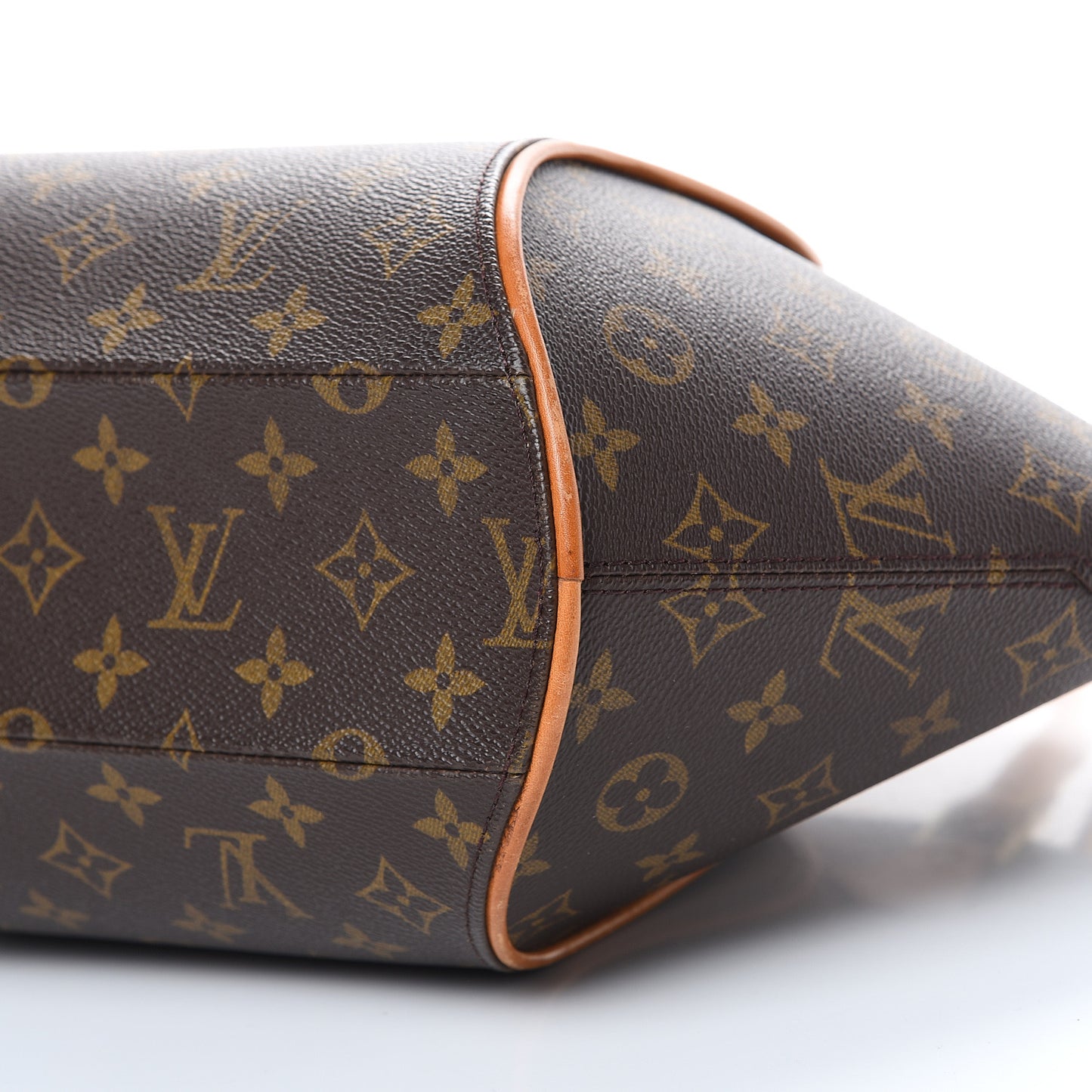 Monogram Ellipse MM