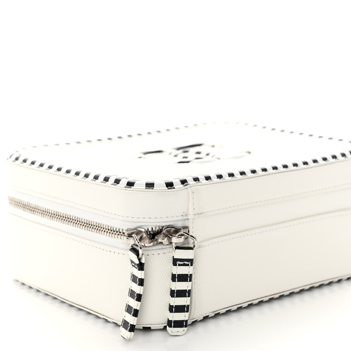 Caviar Quilted Striped Medium CC Filigree Vanity Case White Black
