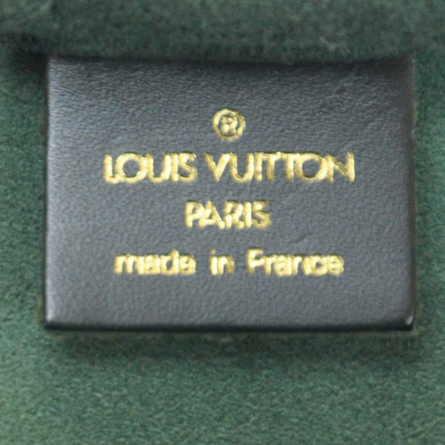 Louis Vuitton Taiga Kendall PM Epicea 4 of 6
