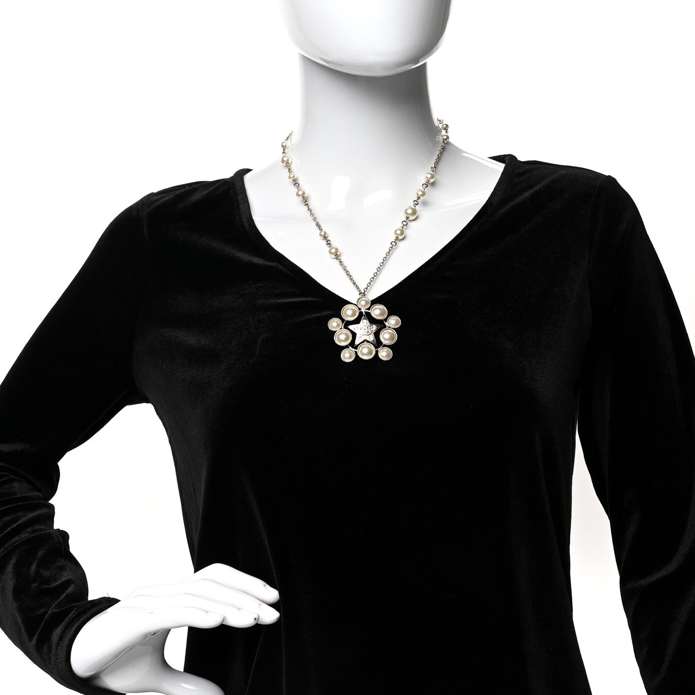 Chanel Crystal Pearl Star CC Pendant Necklace Gold 2 of 5