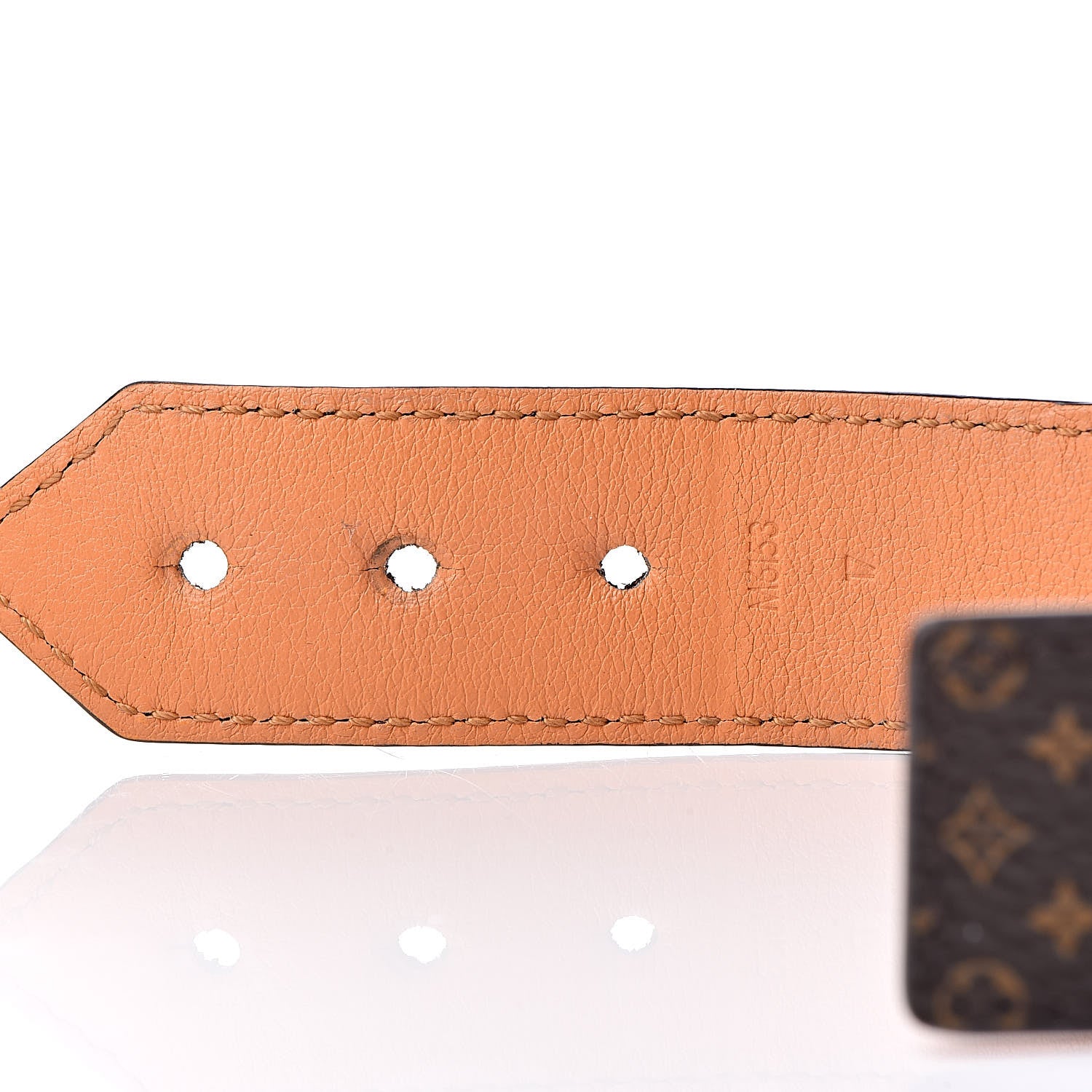 Louis Vuitton Monogram Nano Essential V Bracelet 17 4 of 7
