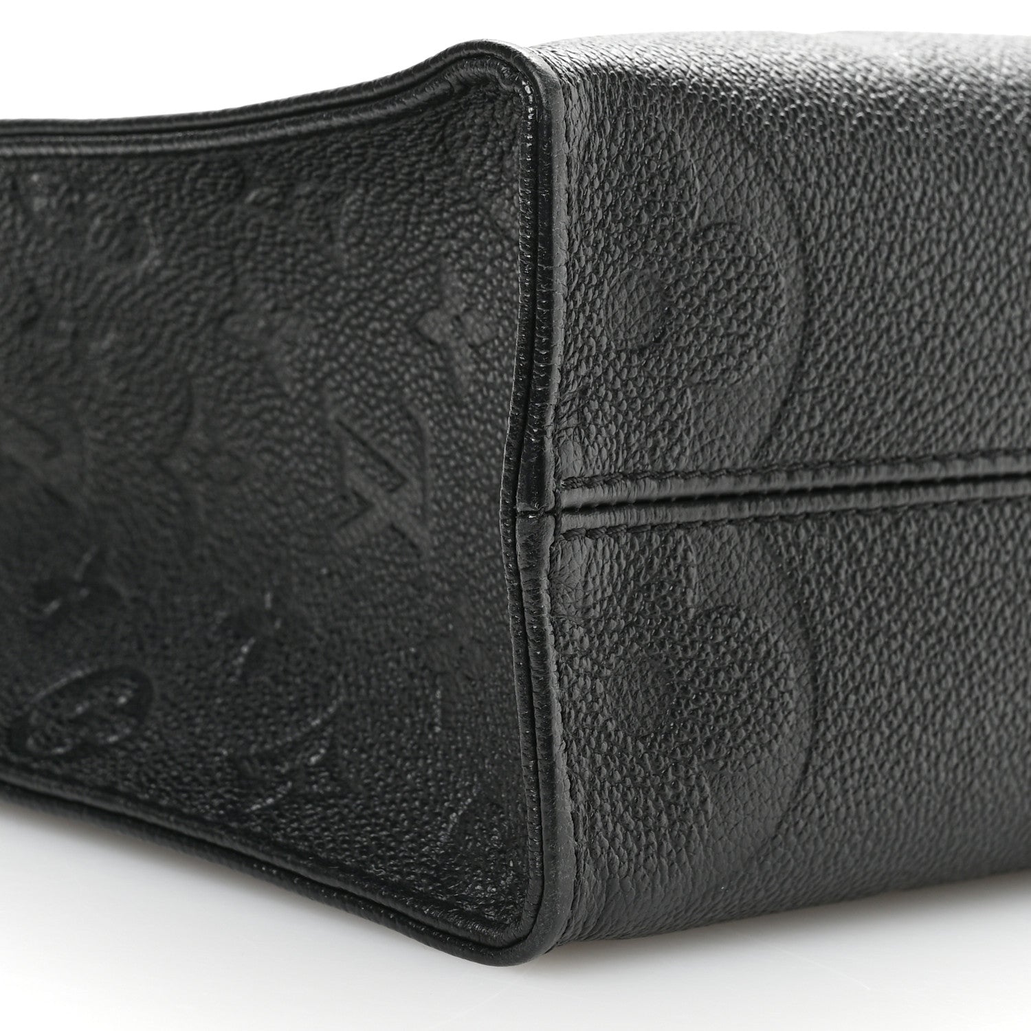 Louis Vuitton Empreinte Monogram Giant Onthego PM Black 8 of 10