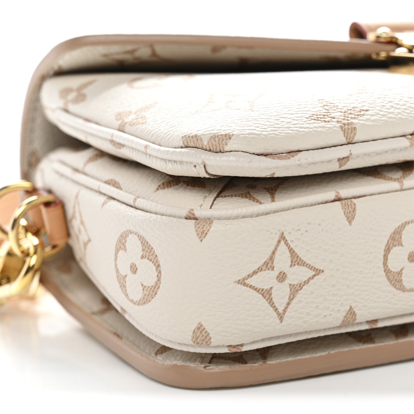 Monogram Dune Pochette Metis East West