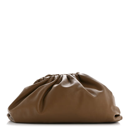 Bottega Veneta Smooth Butter Calf The Pouch Oversized Clutch Cammello 1 of 11