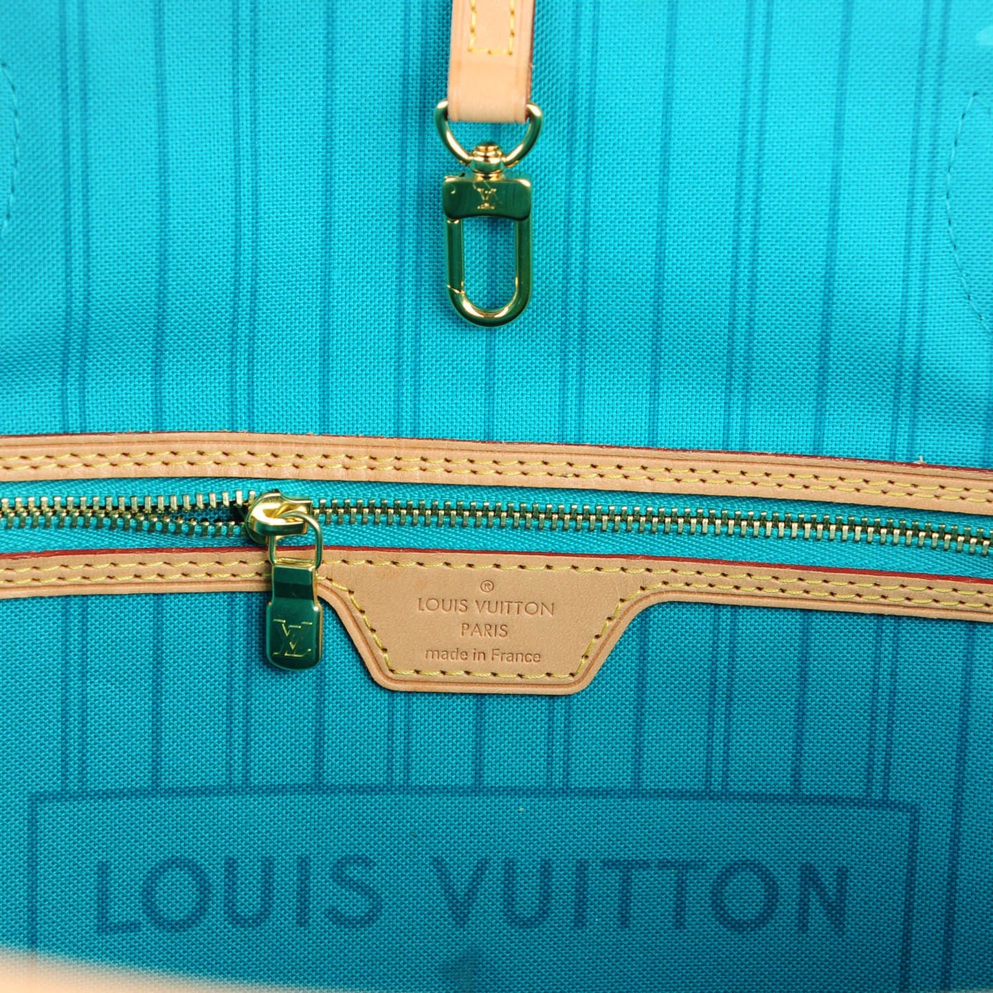 Monogram V Neverfull MM Turquoise