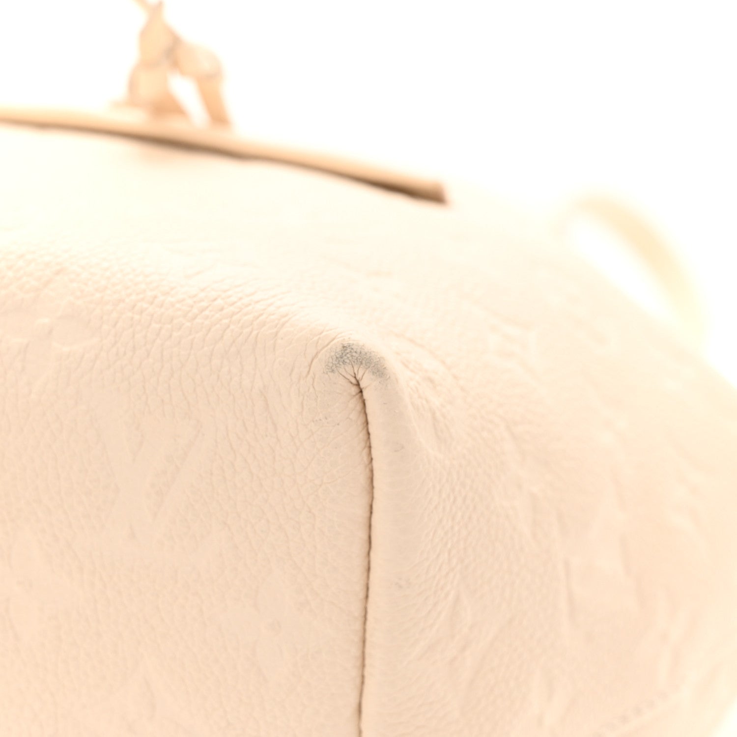 Louis Vuitton Empreinte Montsouris PM Creme 11 of 16