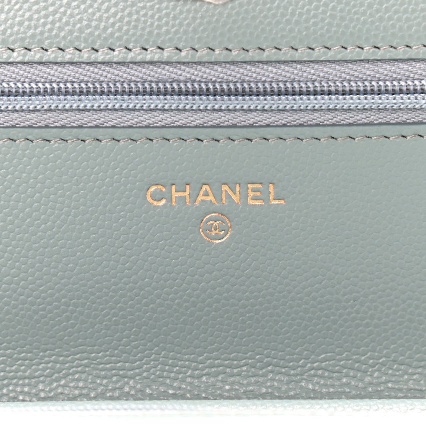 Caviar Quilted Wallet On Chain WOC Light Green