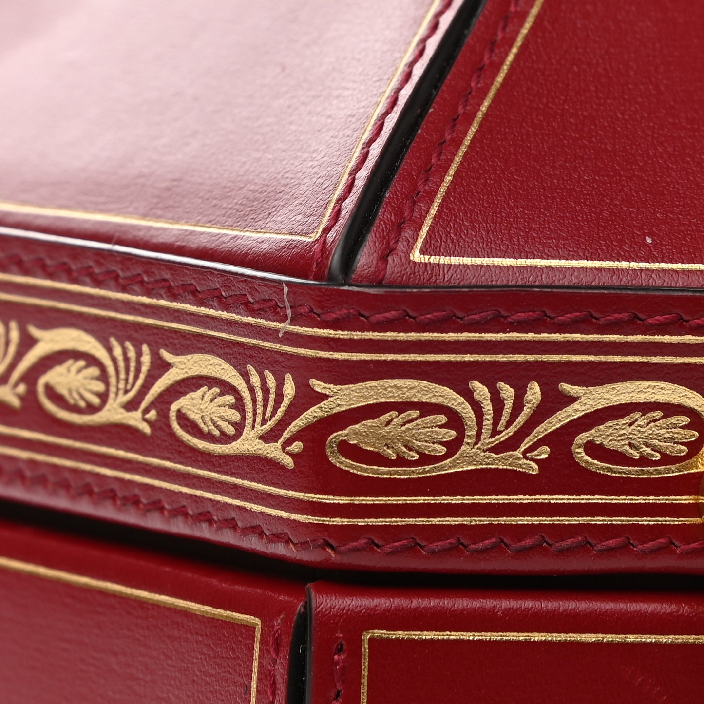 Calfskin Hexagon GG Torchon Key Box Bag New Cherry Red Oro