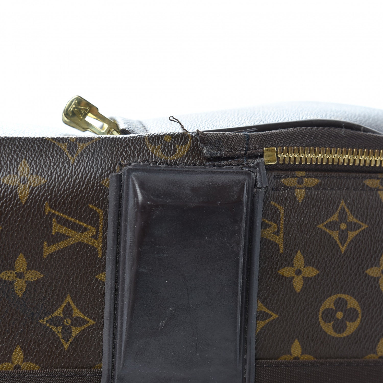 Louis Vuitton Monogram Pegase 70 13 of 19