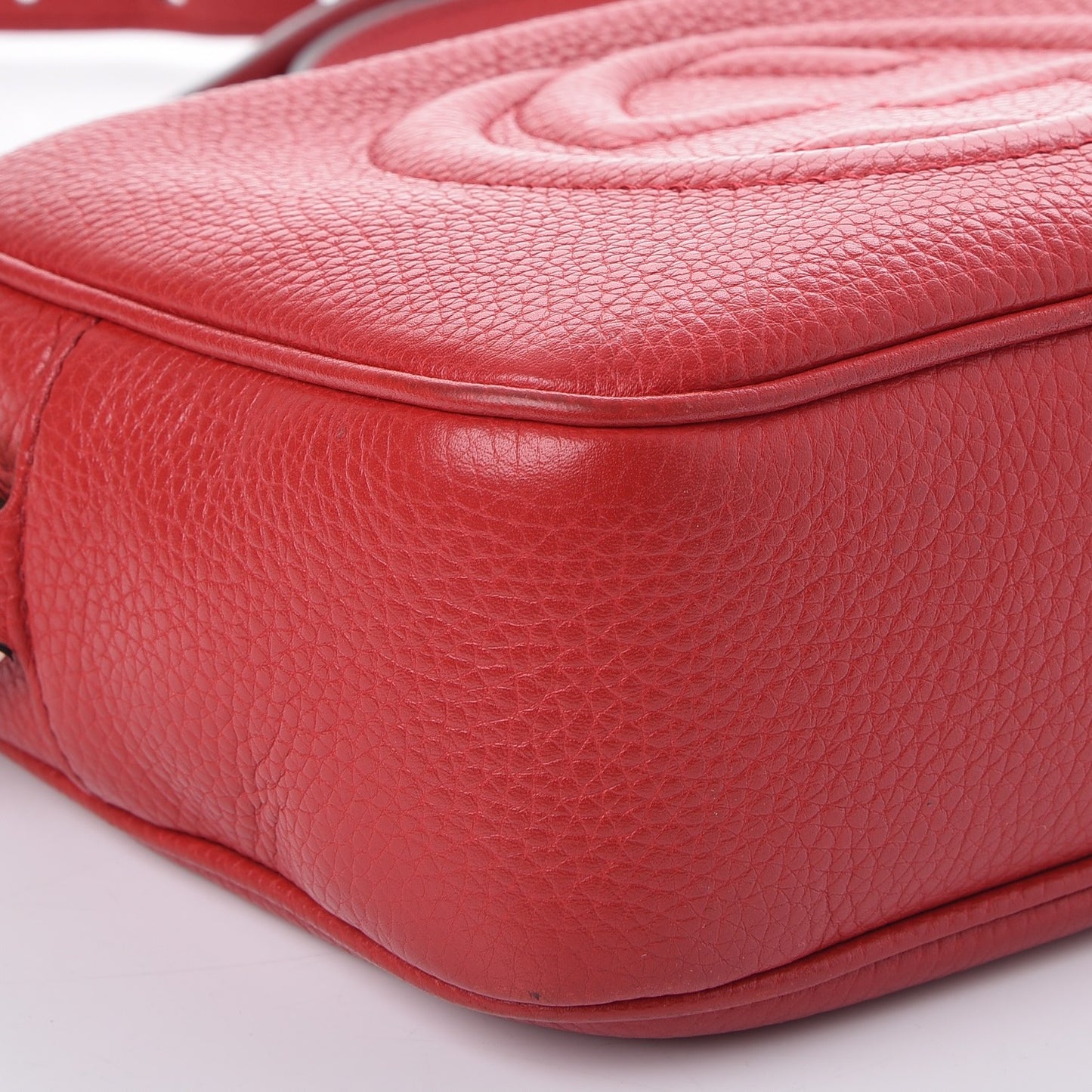 Pebbled Calfskin Small Soho Disco Bag Tabasco Red