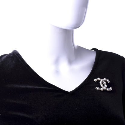 Chanel Pearl Crystal Nefertiti CC Brooch Gold 2 of 5