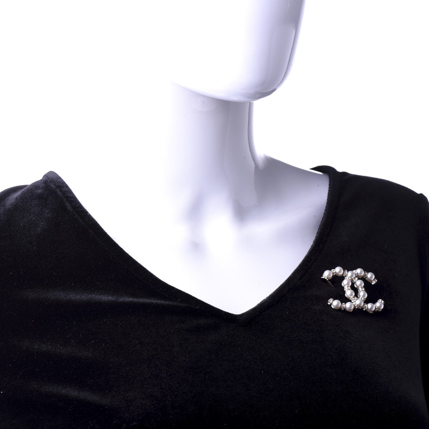 Pearl Crystal Nefertiti CC Brooch Gold