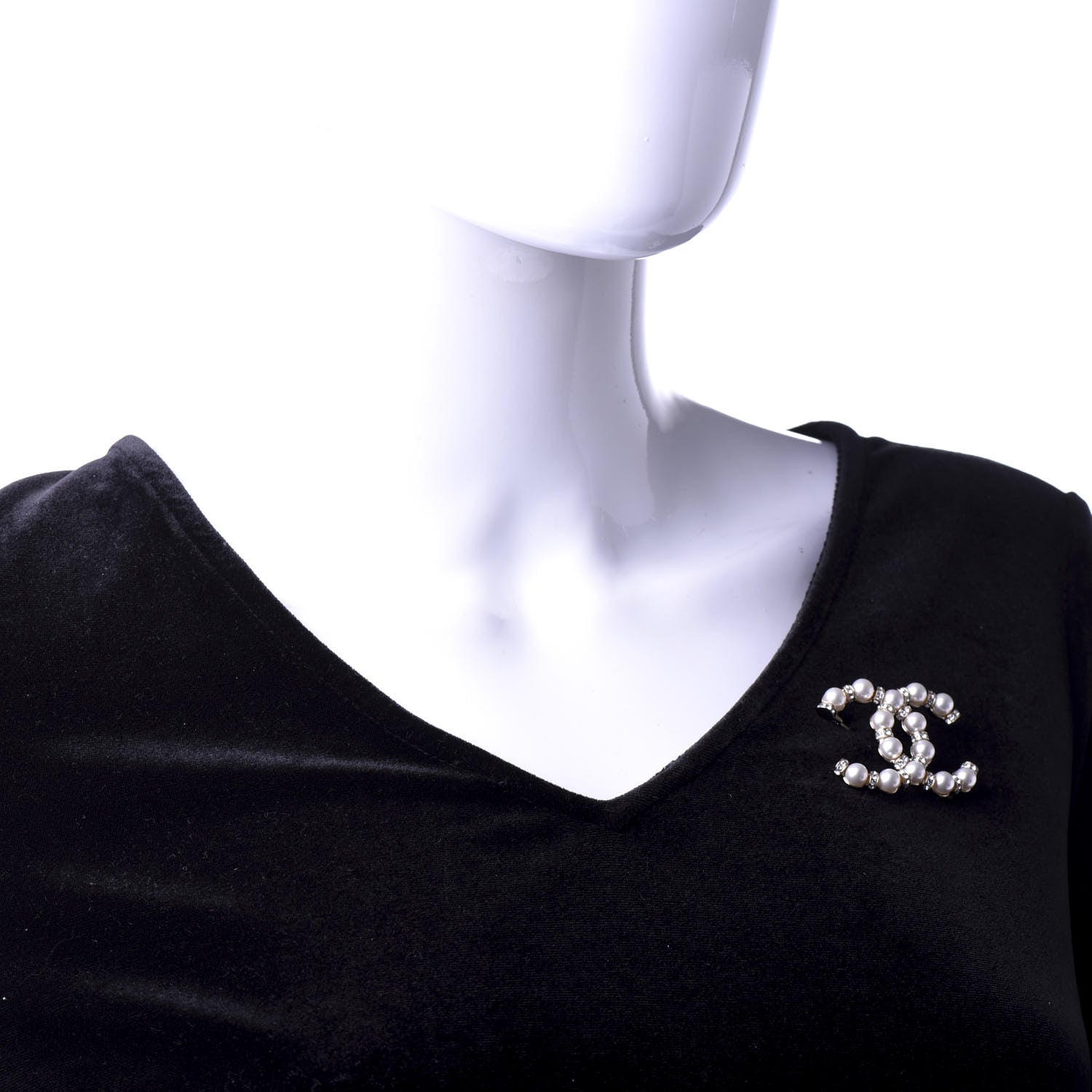 Chanel Pearl Crystal Nefertiti CC Brooch Gold 2 of 4