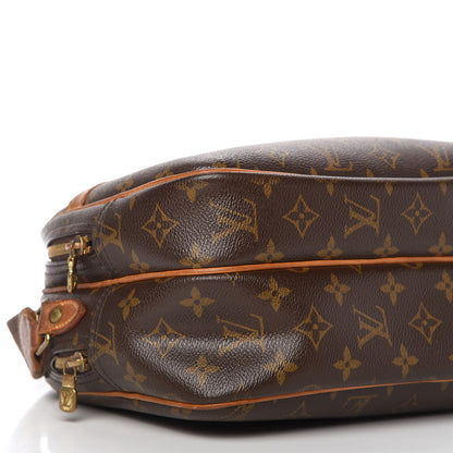 Louis Vuitton Monogram Reporter PM 7 of 16