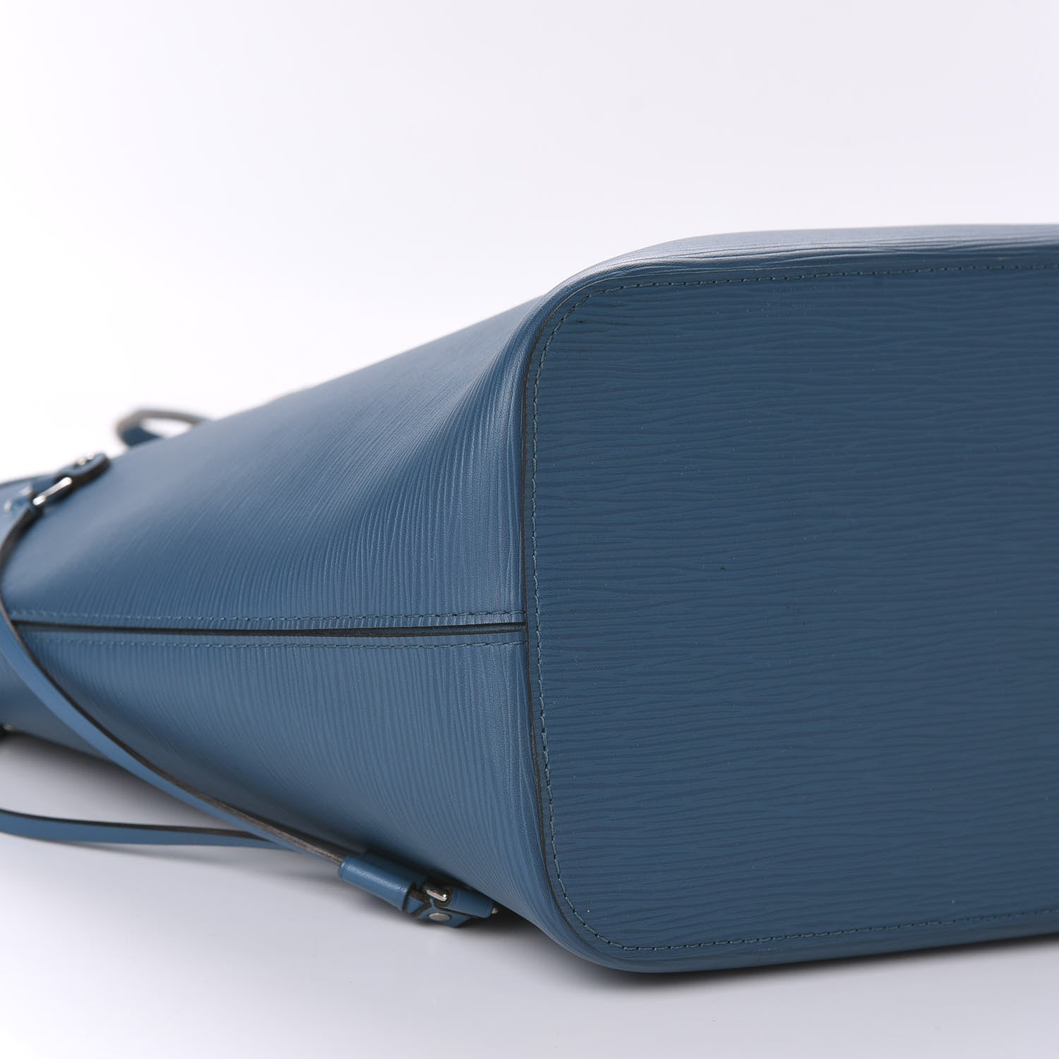 Louis Vuitton Epi Neverfull MM Cyan 6 of 11