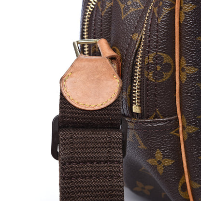 Louis Vuitton Monogram Reporter PM 14 of 18