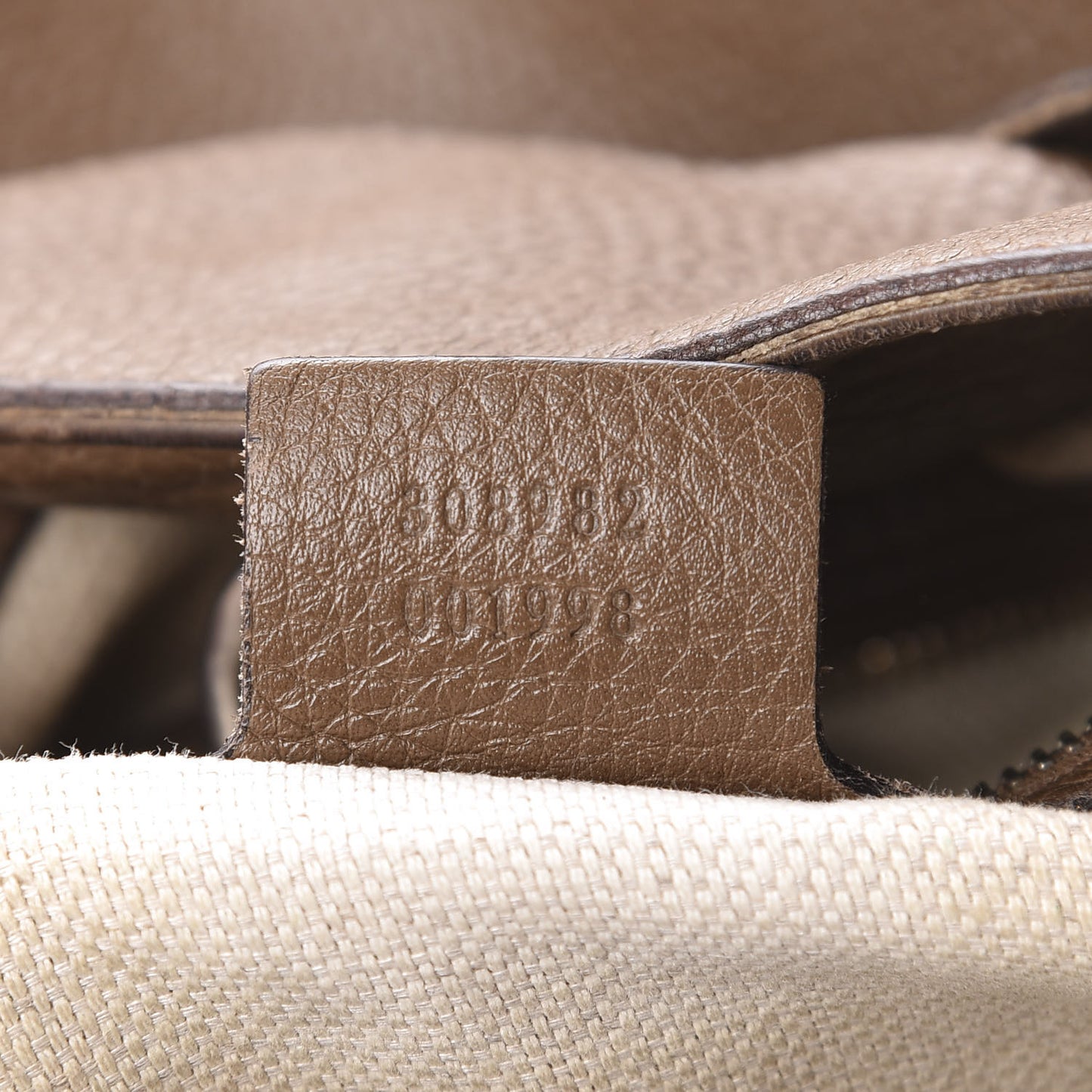 Cellarius Calfskin Medium Soho Chain Shoulder Bag Acero