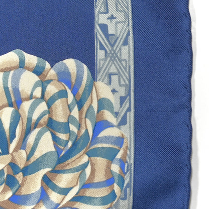 Gucci Silk Peonies Vase Shawl Blue 4 of 4