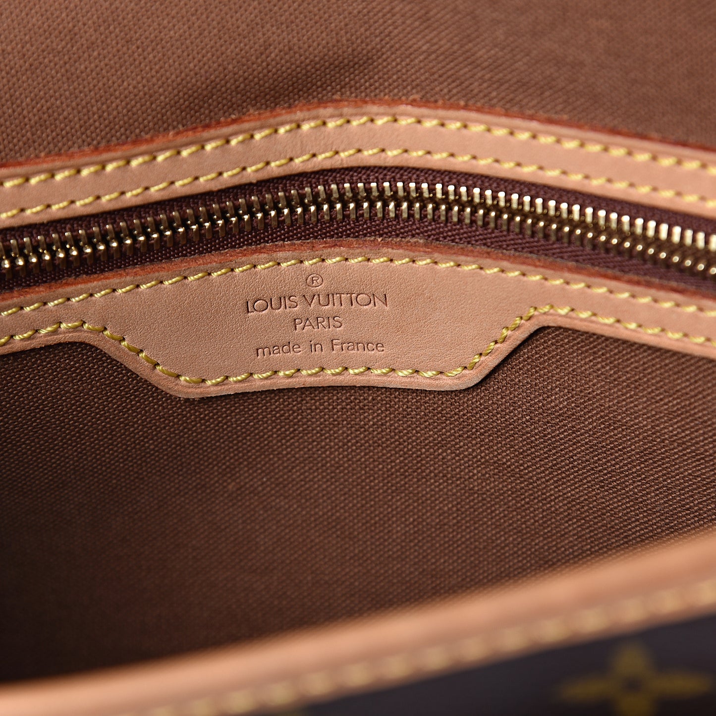 Monogram Sologne
