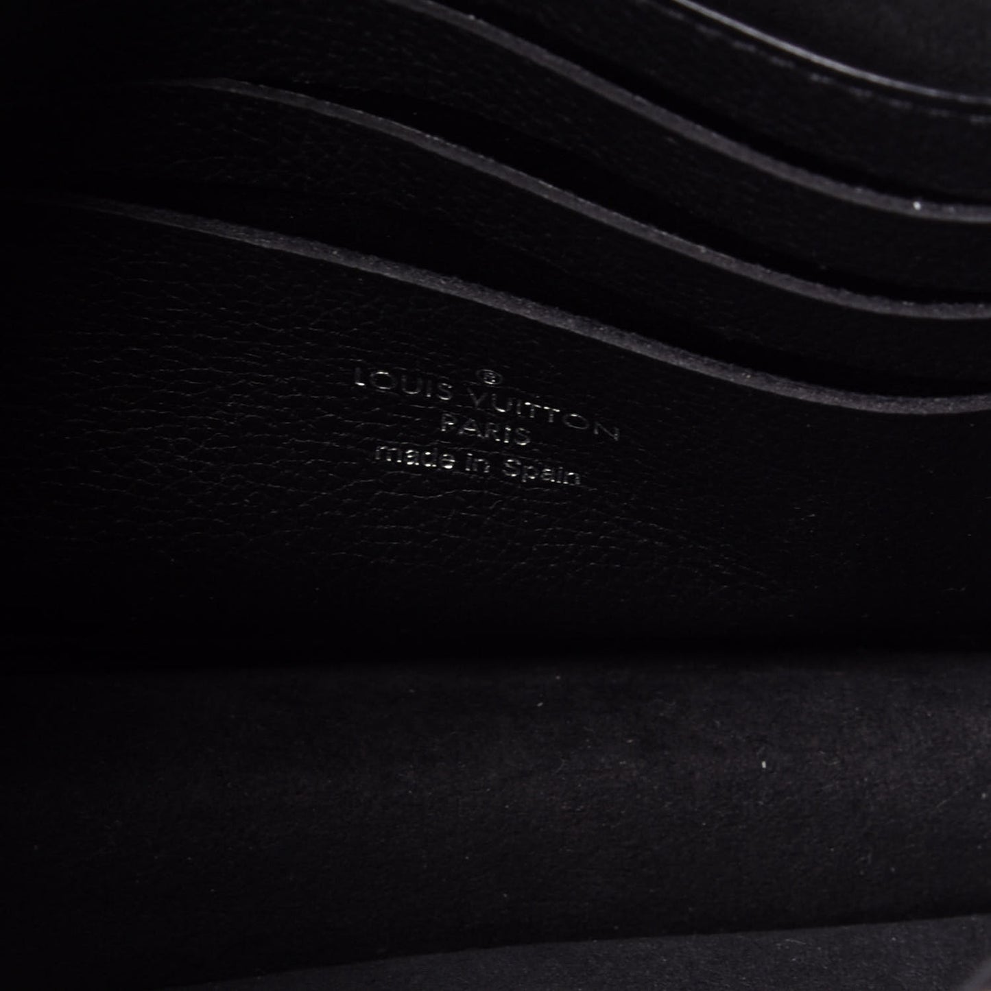 Soft Calfskin My Lockme Chain Pochette Black