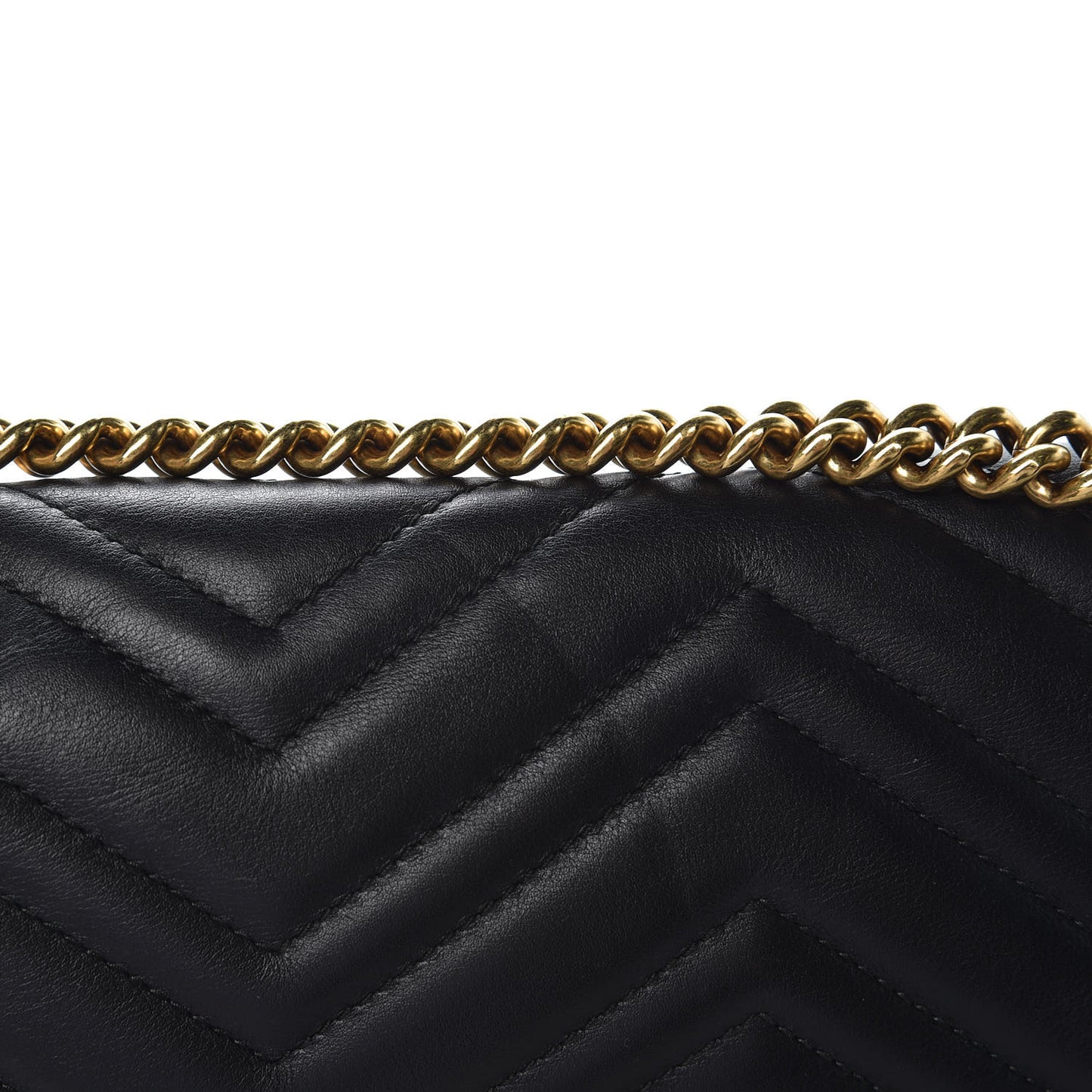 Calfskin Matelasse Medium GG Marmont Shoulder Bag Black