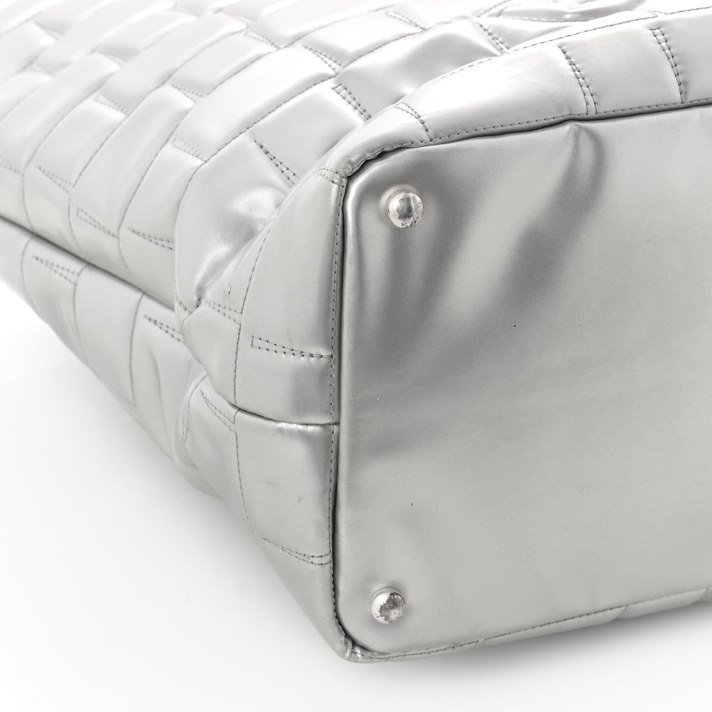 Vinyl Quilted Frozen Shopping Tote Silver