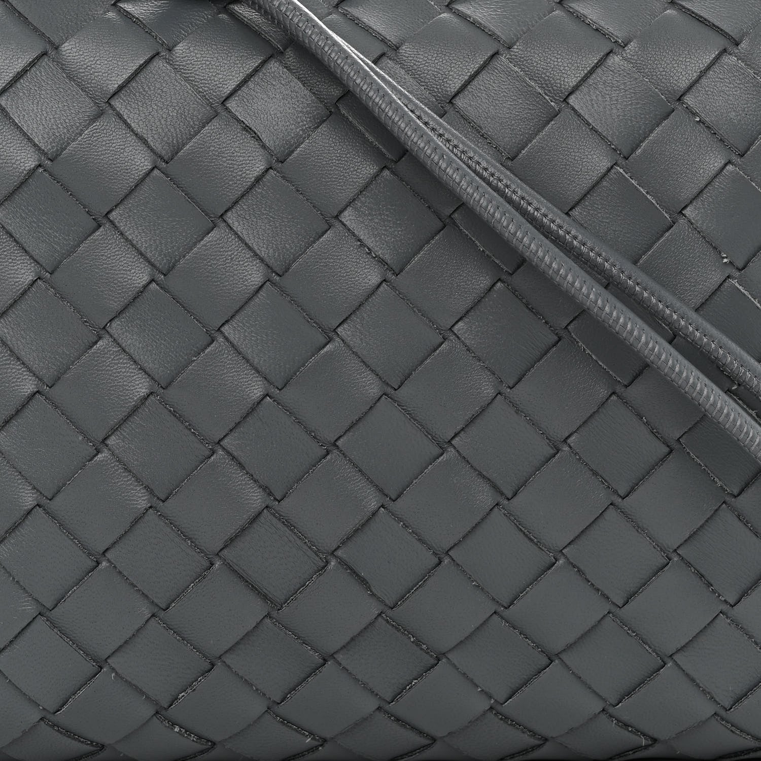Bottega Veneta Nappa Intrecciato Small Loop Camera Bag Thunder 7 of 11