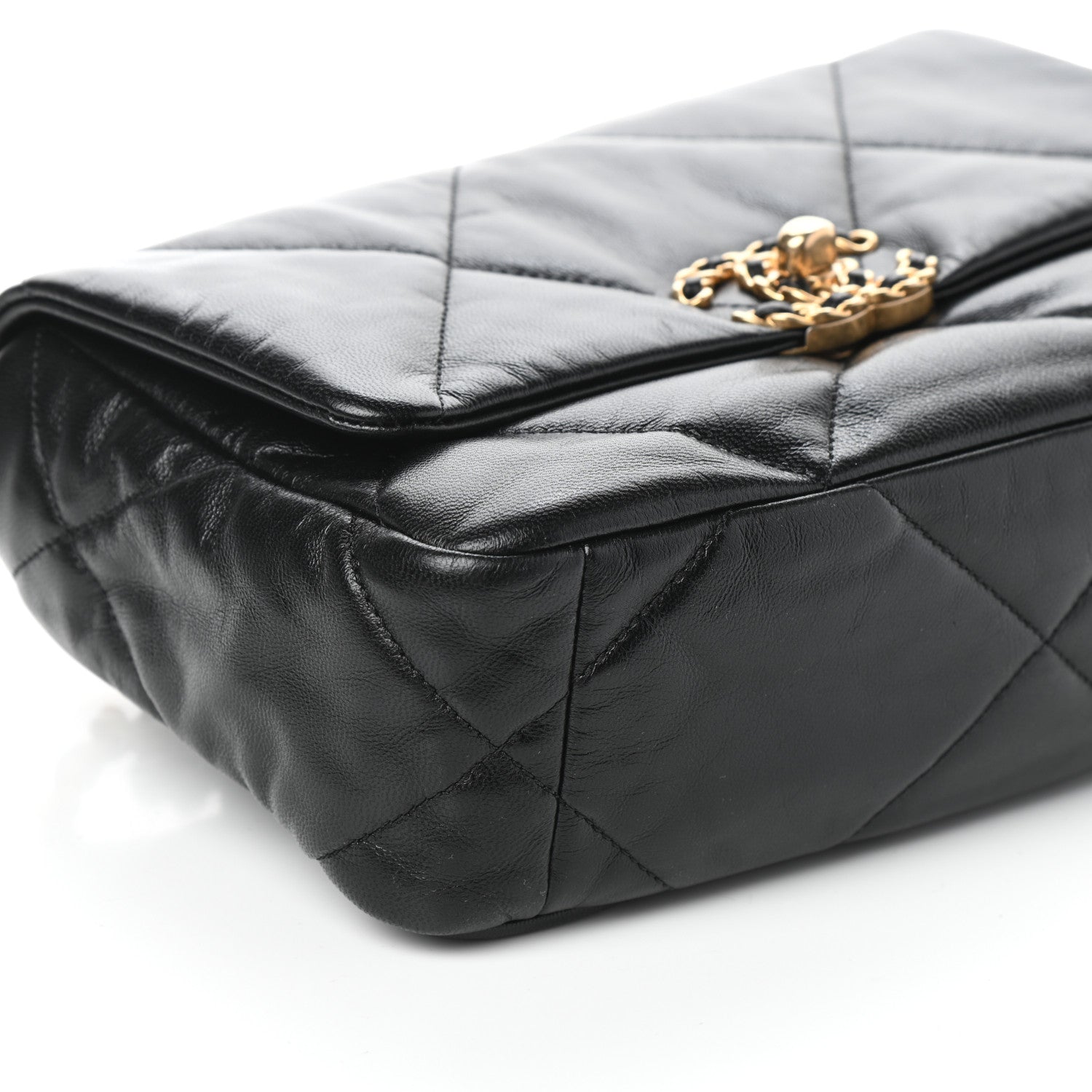 Chanel Shiny Goatskin Quilted Medium Chanel 19 Flap Black 10 of 10