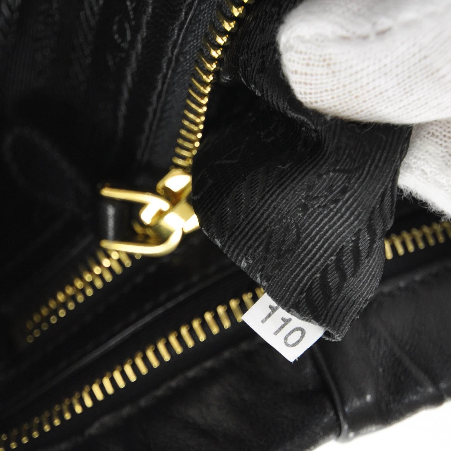 Prada Nappa Dressy Gaufre Ruched Clutch Nero 9 of 10