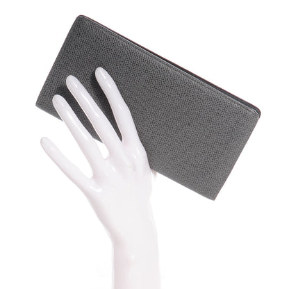 Louis Vuitton Taiga Brazza Wallet Glacier 2 of 7