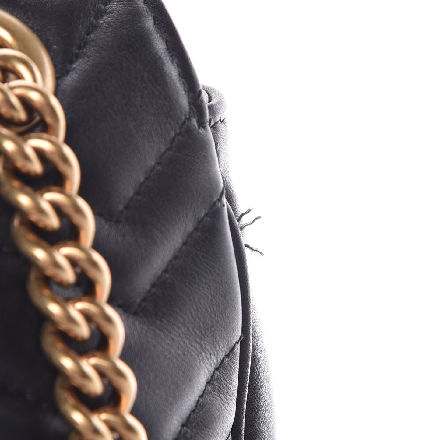 Calfskin Matelasse Medium GG Marmont Shoulder Bag Black